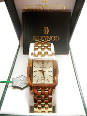 Продам новые часы Kleynod K 104-622